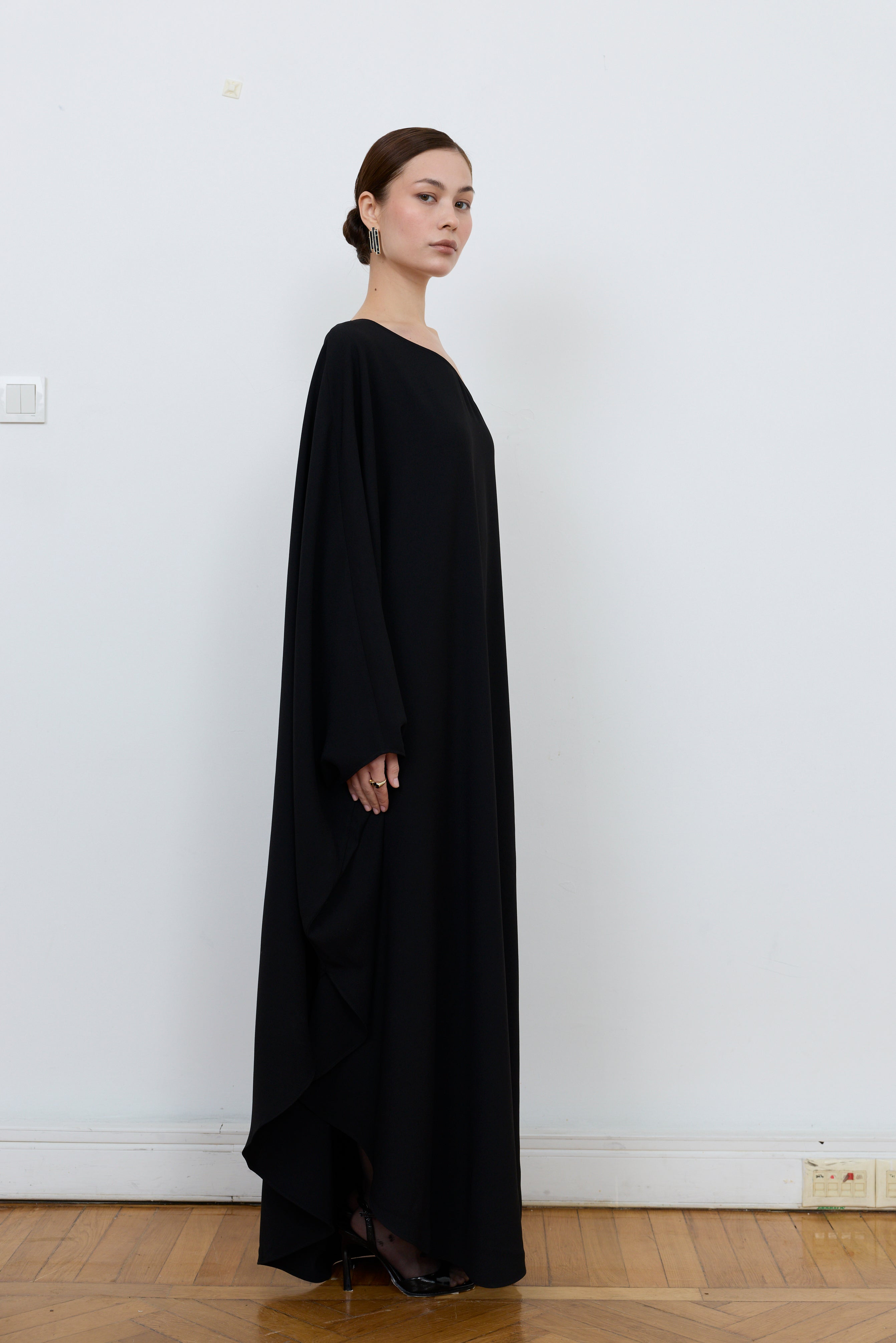 One-shoulder Drape Dress