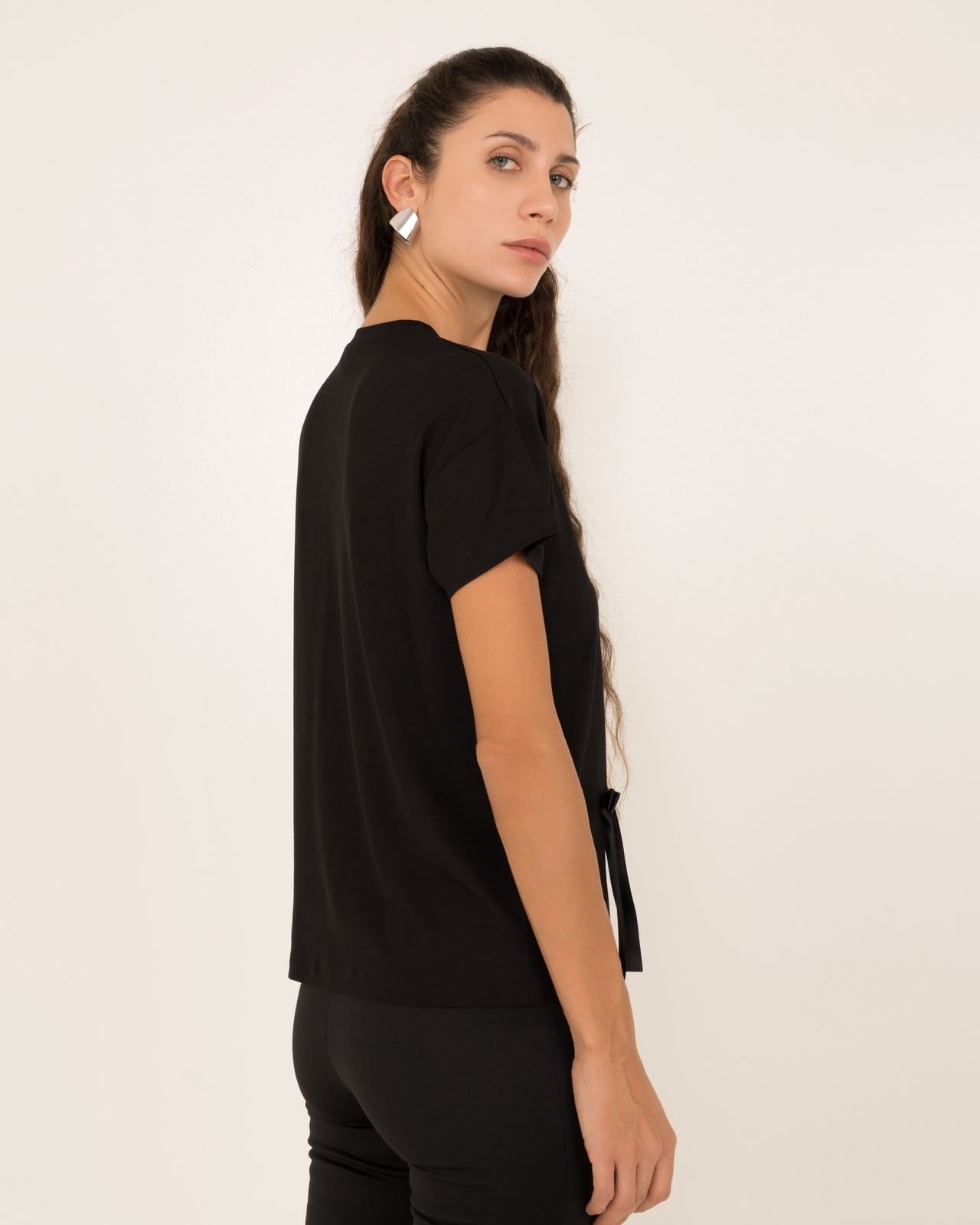 THE DOUBLE BOW T-SHIRT